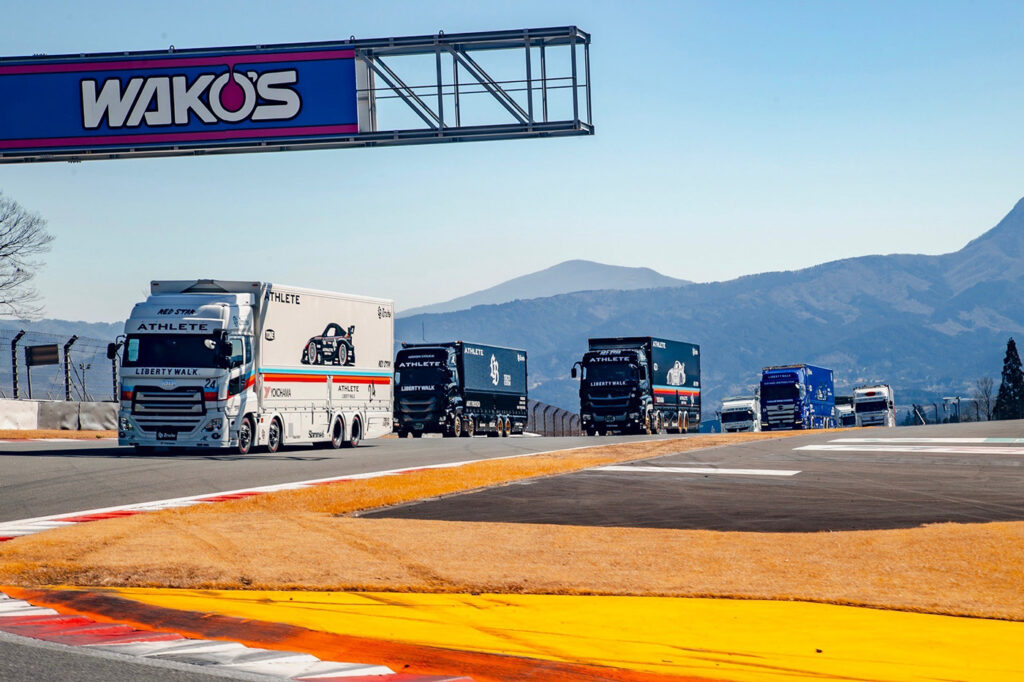 LB-Trucks-2025-ADVAN-Circuit-Experience100.jpg