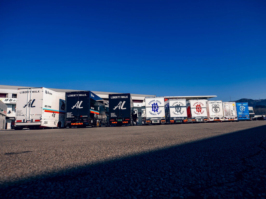 LB-Trucks-2025-ADVAN-Circuit-Experience66.jpg