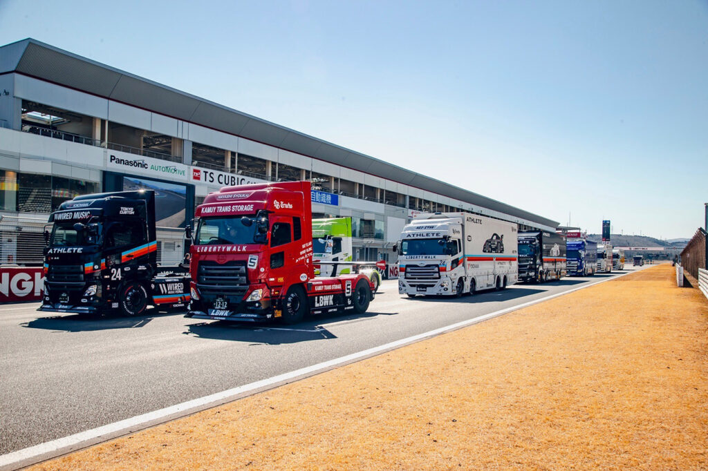 LB-Trucks-2025-ADVAN-Circuit-Experience78.jpg