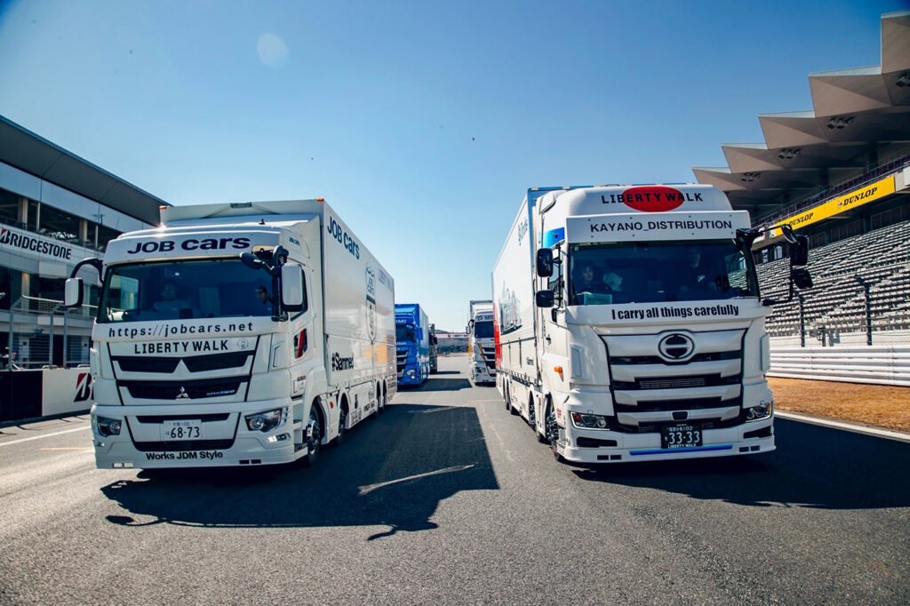 LB-Trucks-2025-ADVAN-Circuit-Experience83.jpg