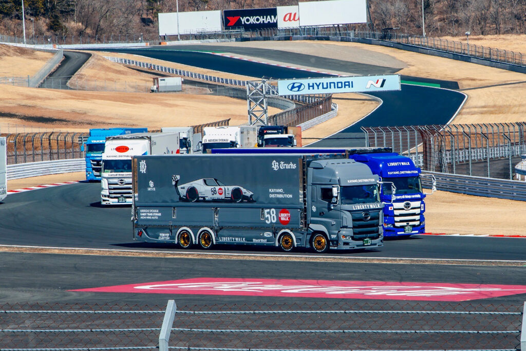 LB-Trucks-2025-ADVAN-Circuit-Experience94.jpg